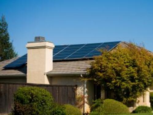 découvrez comment intégrer des panneaux solaires dans votre jardin pour optimiser l'énergie renouvelable, embellir votre espace extérieur et réduire vos factures d'électricité. apprenez les avantages, les options disponibles et les conseils d'installation pour un jardin durable et écologique.