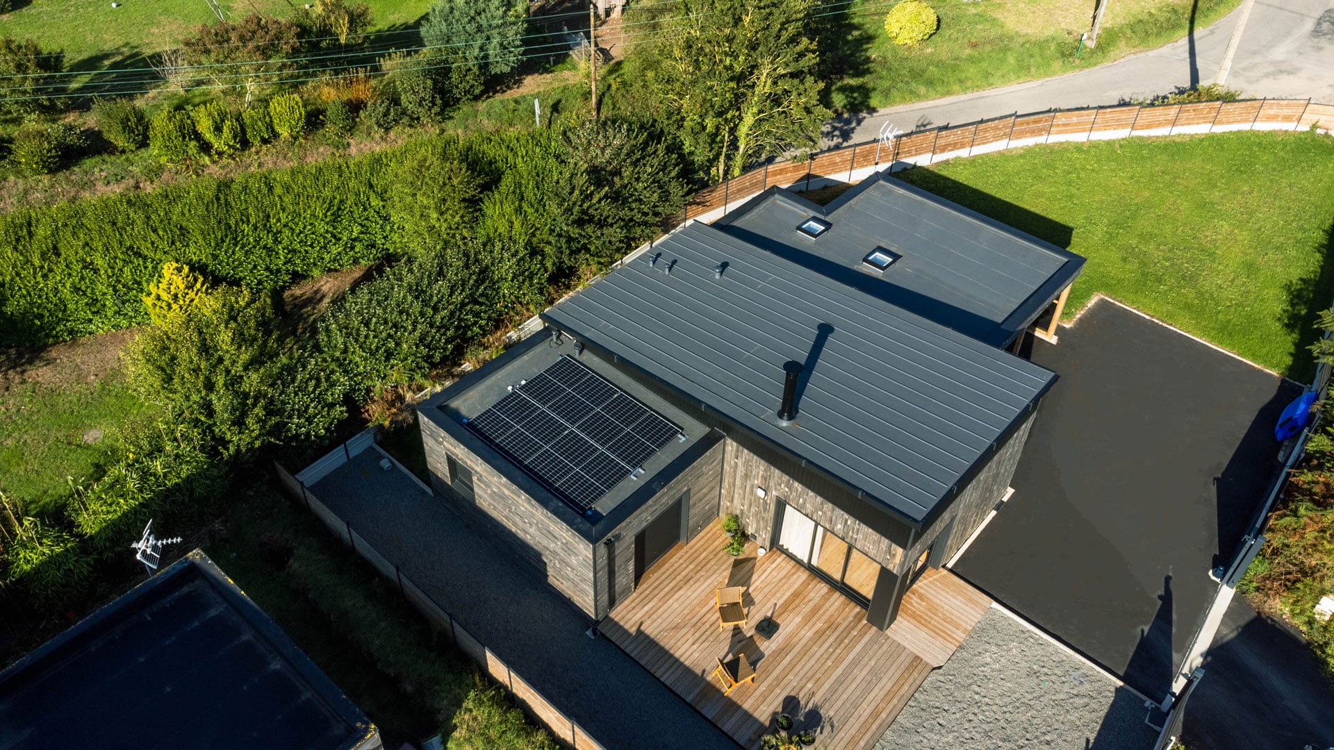 découvrez comment intégrer des panneaux solaires dans votre maison pour réduire vos factures d'énergie et contribuer à la protection de l'environnement. profitez d'une énergie renouvelable, durable et efficace tout en augmentant la valeur de votre propriété.