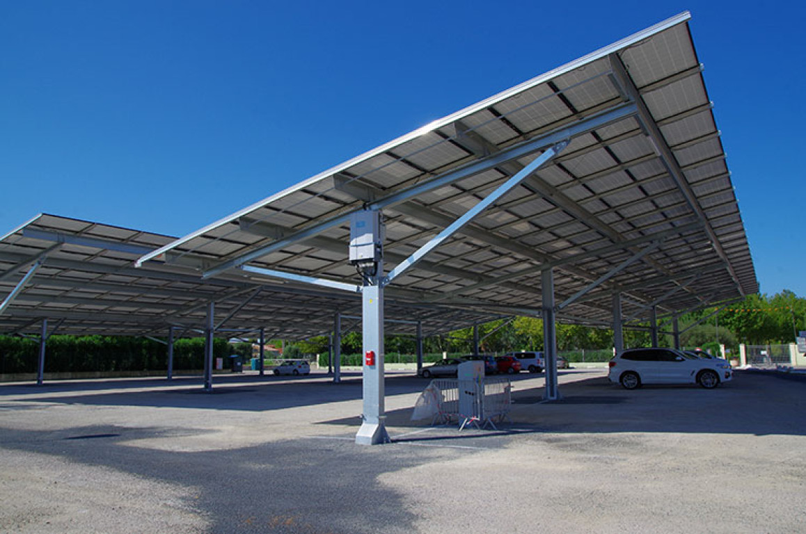 découvrez comment les panneaux solaires pour parking transforment les espaces de stationnement en sources d'énergie renouvelable. optimisez votre infrastructure tout en contribuant à la durabilité environnementale.