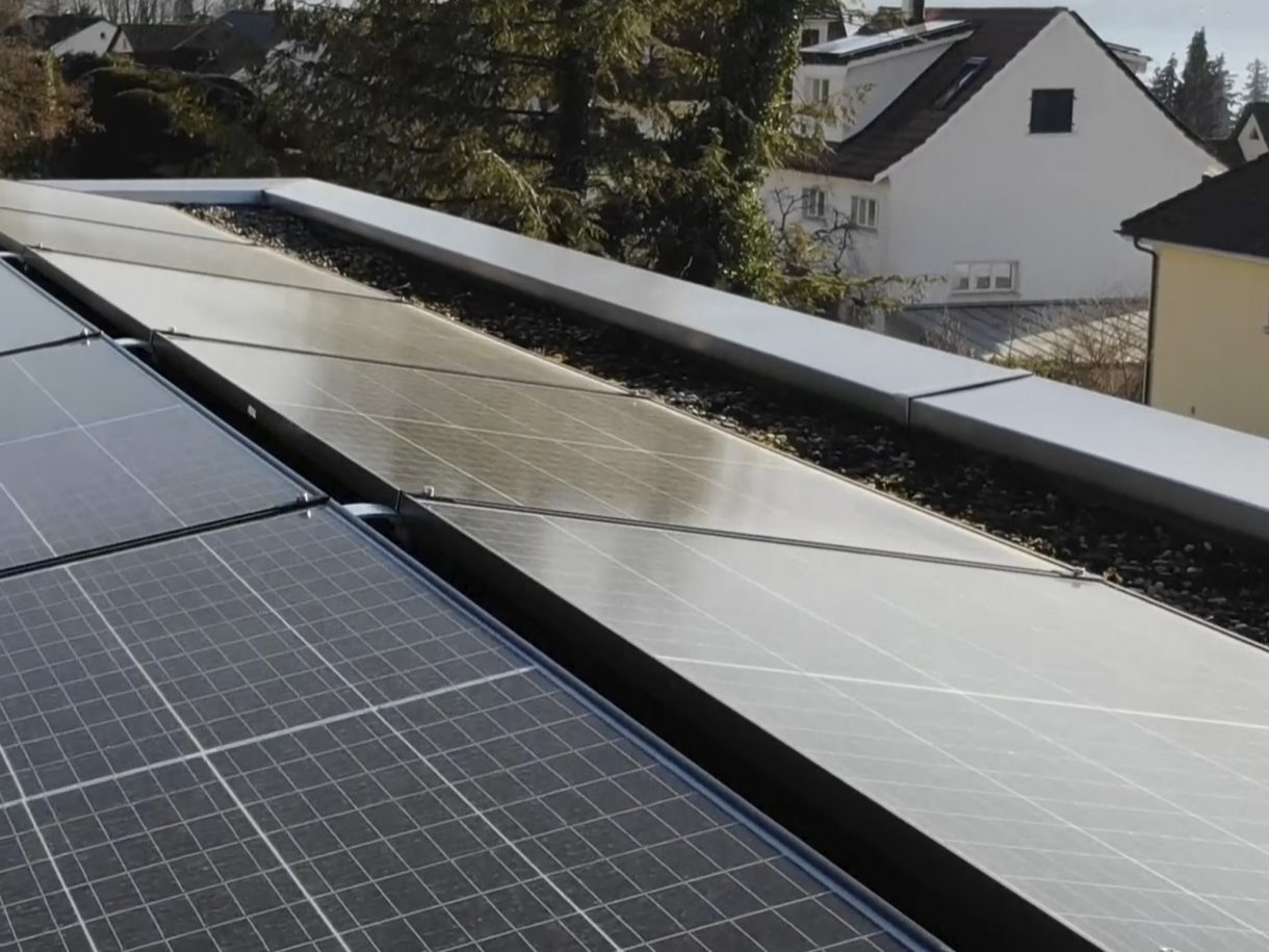 découvrez notre gamme de panneaux solaires puissants, conçus pour maximiser la production d'énergie renouvelable. profitez d'une solution durable et économique pour réduire votre facture d'électricité tout en préservant l'environnement.