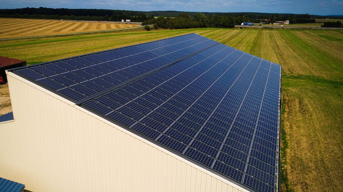découvrez comment installer des panneaux solaires sur un terrain non construit pour exploiter une source d'énergie renouvelable. optimisez l'espace de votre terrain et réduisez vos factures d'énergie grâce à des solutions solaires adaptées.