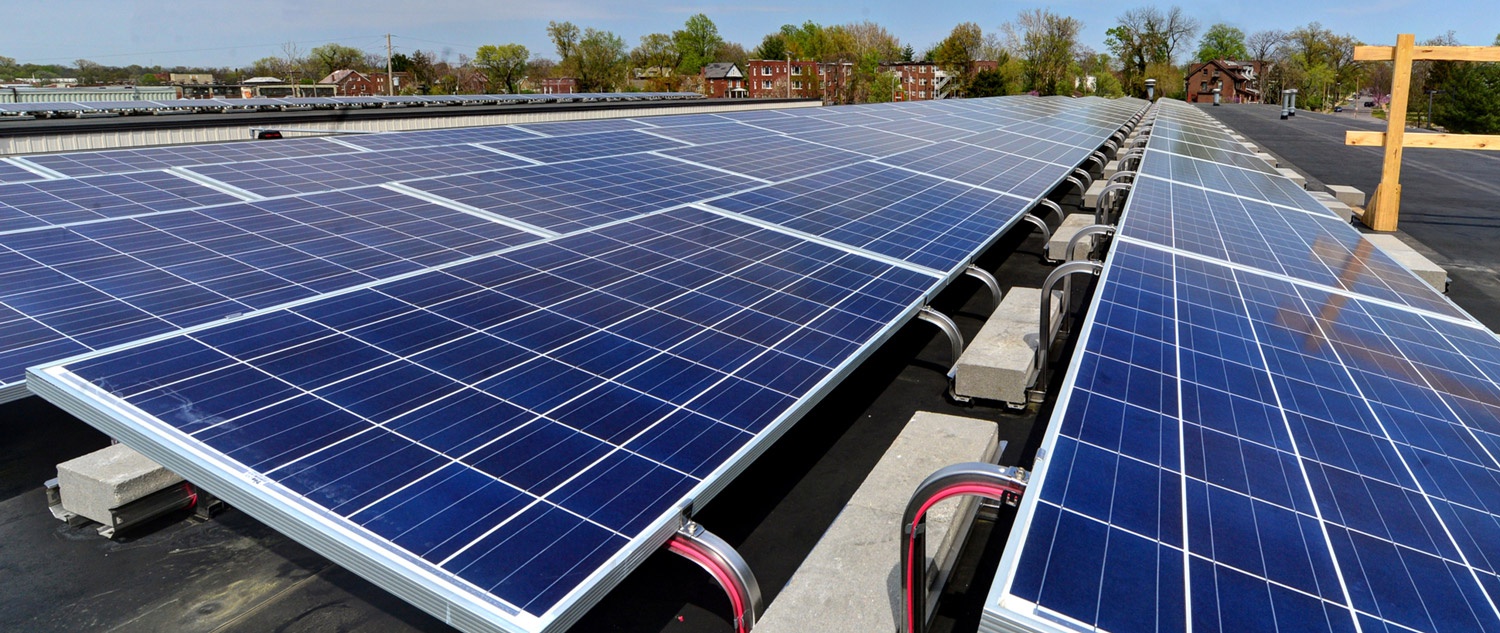 découvrez comment les panneaux solaires sur toiture peuvent réduire vos factures d'énergie et contribuer à un avenir durable. optimisez l'efficacité énergétique de votre maison grâce à des solutions de panneaux solaires adaptés à vos besoins.