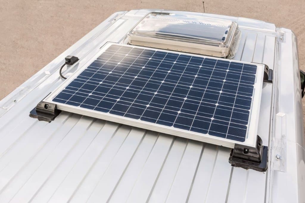 découvrez comment optimiser l'autonomie de votre van avec un système de panneaux solaires adaptés. profitez d'une énergie verte et renouvelable pour vos aventures en plein air, tout en réduisant votre empreinte carbone.