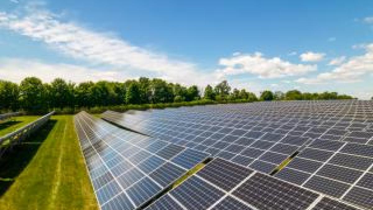 découvrez les innovations et tendances des panneaux solaires en 2025. optimisez votre énergie renouvelable avec des technologies de pointe, des conseils pratiques et les meilleures options pour un investissement durable et écologique.