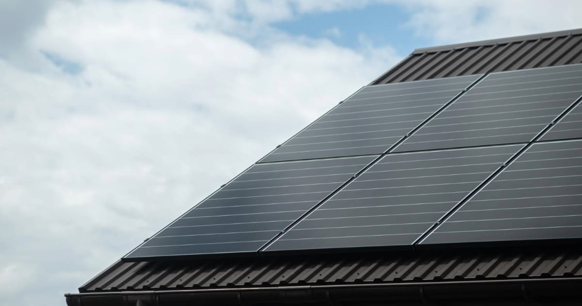découvrez les panneaux photovoltaïques, une solution écologique et économique pour produire de l'énergie renouvelable. maximisez votre indépendance énergétique tout en réduisant votre empreinte carbone grâce à cette technologie innovante.