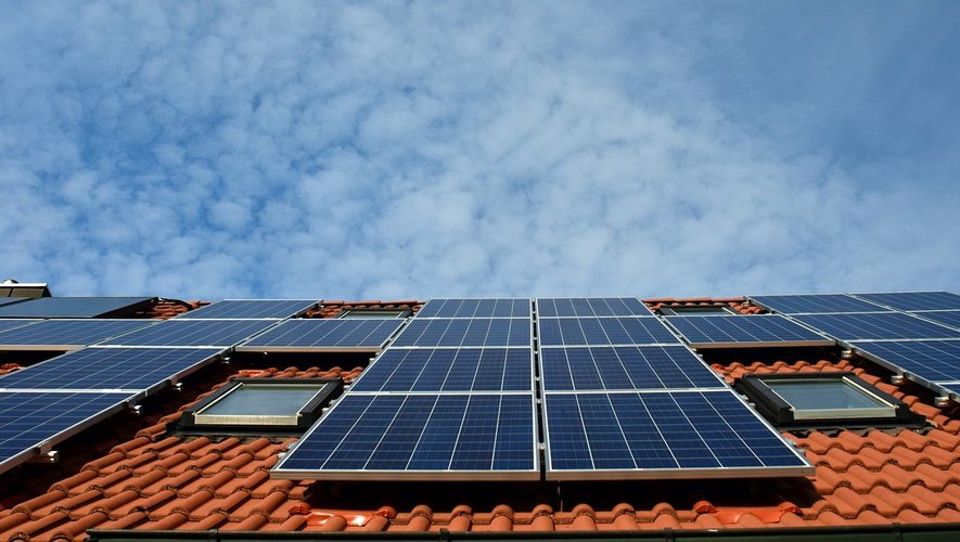 découvrez les avis sur les panneaux photovoltaïques pour vous aider à choisir la meilleure solution énergétique. analyse des performances, des coûts et des retours d'expérience d'utilisateurs. faites le plein d'informations avant d'investir !