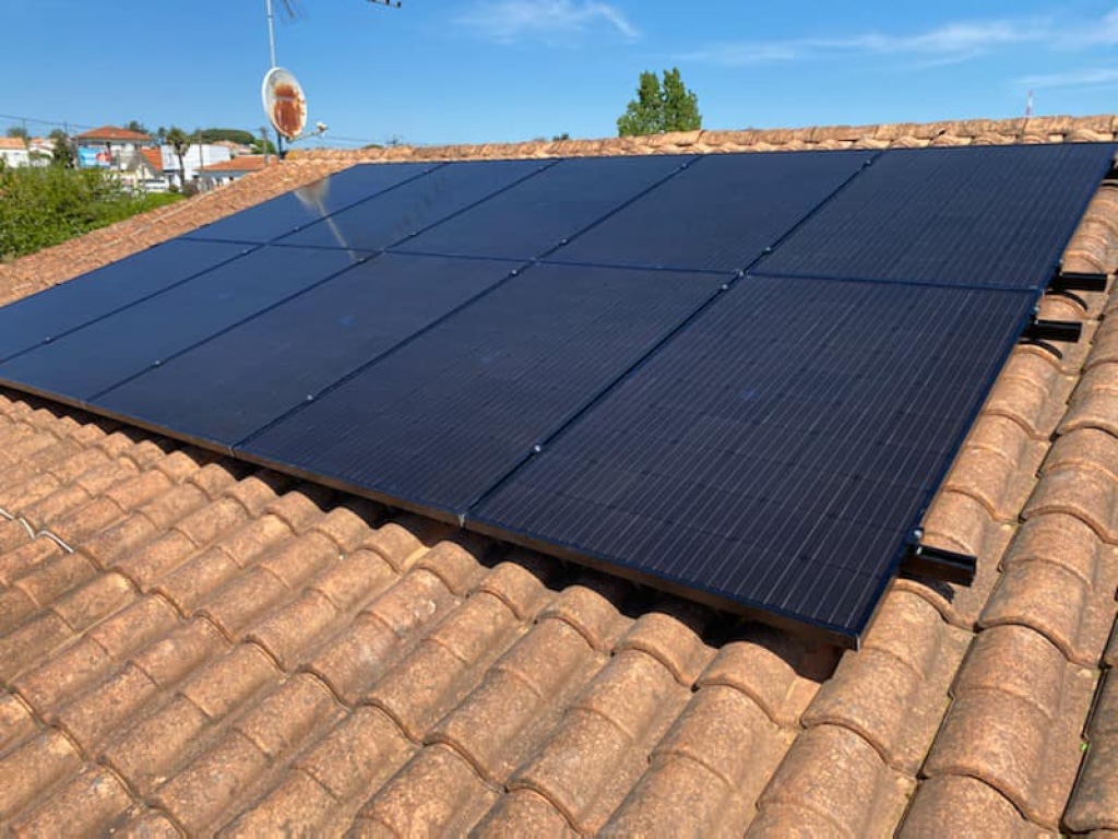 découvrez notre sélection de panneaux solaires de 3kw, idéaux pour optimiser votre production d'énergie renouvelable. profitez d'une solution écologique et économique pour alimenter votre maison tout en réduisant votre empreinte carbone.