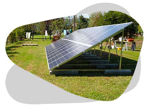 découvrez les panneaux solaires au sol, une solution écologique et efficace pour produire de l'énergie renouvelable. profitez de l'installation facile, de la grande capacité de production et des économies sur vos factures d'électricité grâce à une source d'énergie durable.
