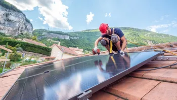 découvrez la durée de vie des panneaux solaires, les facteurs influençant leur longévité, et comment maximiser leur performance pour un investissement durable et écologique.