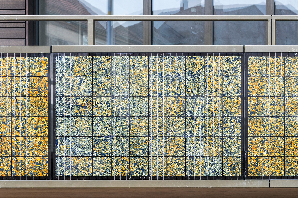 découvrez les avantages des panneaux solaires de façade pour optimiser l'efficacité énergétique de votre bâtiment. alliant esthétique et performance, ces solutions innovantes permettent de réduire votre empreinte carbone tout en embellissant votre façade.