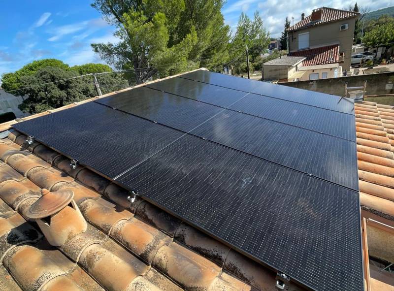 découvrez nos panneaux solaires performants, alliant efficacité énergétique et durabilité. profitez d'une énergie renouvelable pour réduire vos factures et contribuer à la planète.