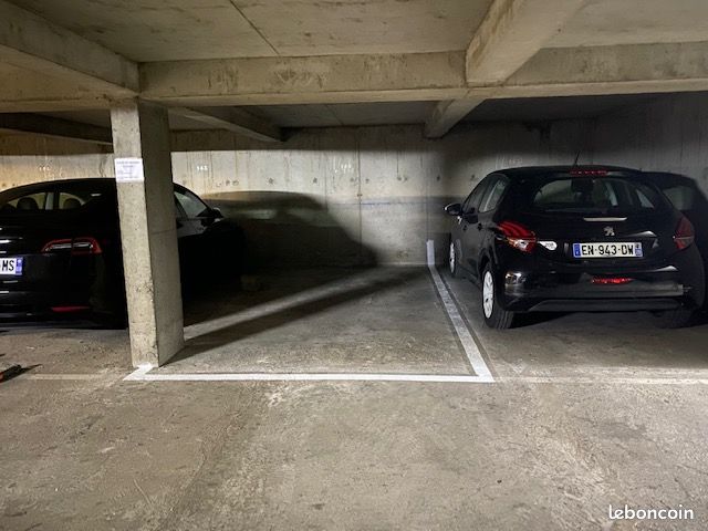 découvrez nos solutions de stationnement loué adaptées à vos besoins. profitez d'un espace sécurisé et pratique pour garer votre véhicule en toute tranquillité.