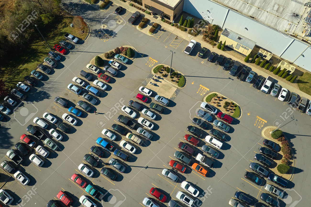 découvrez notre service de parking bij magasin, offrant des places sécurisées et accessibles pour faciliter votre shopping. profitez d'une expérience de course sans stress avec un stationnement pratique à proximité de votre magasin préféré.
