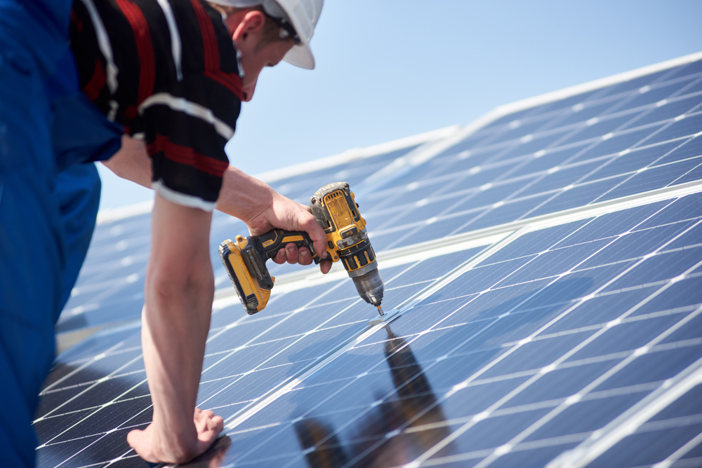 découvrez les avantages des panneaux solaires pour toiture : une solution écologique et économique pour produire votre propre électricité, réduire vos factures et contribuer à la transition énergétique.