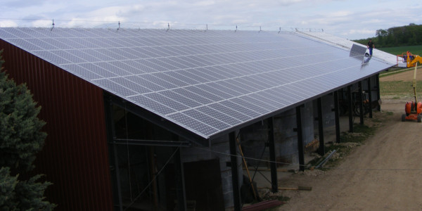 découvrez les avantages de l'énergie photovoltaïque en bretagne : une solution écologique et économique pour produire votre propre électricité. informez-vous sur les installations, les aides disponibles et les bénéfices de l'énergie solaire dans cette région dynamique.