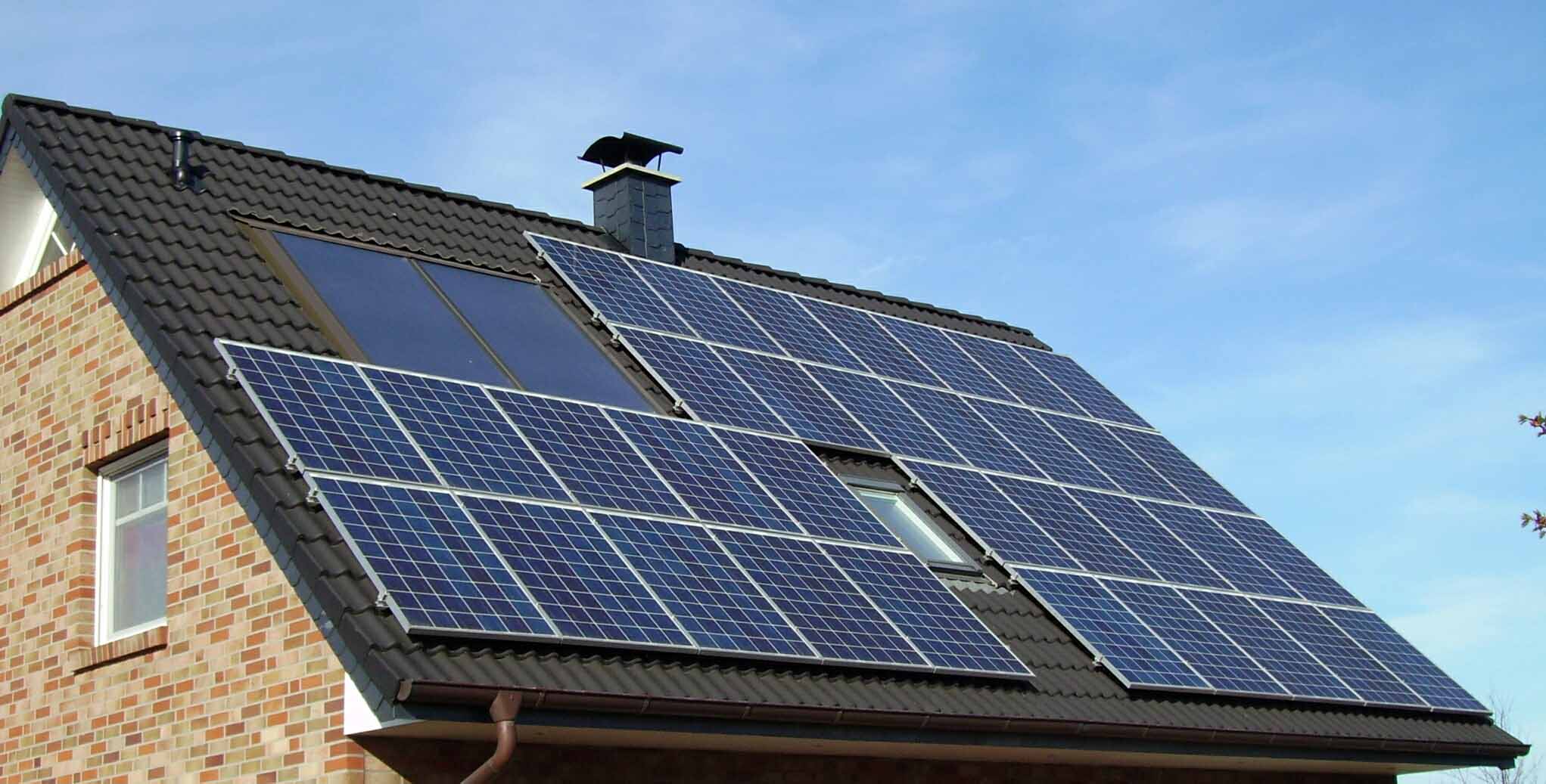 découvrez tout sur le photovoltaïque en france : avantages, technologies, réglementations et aides financières pour participer à la transition énergétique tout en réduisant votre facture d'électricité.