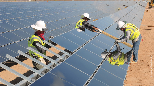 découvrez nos services d'installateur photovoltaïque pour optimiser votre consommation d'énergie. profitez d'une installation sur mesure, d'un accompagnement personnalisé et d'une expertise reconnue pour transformer votre toit en source d'énergie renouvelable.