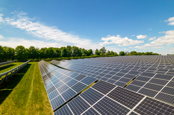 découvrez le plan solaire 2025, une initiative innovante visant à promouvoir l'énergie solaire, réduire les émissions de carbone et assurer un avenir énergétique durable. rejoignez le mouvement vers une planète plus verte!
