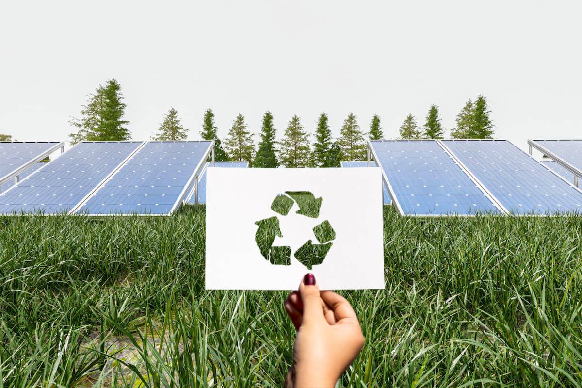découvrez comment les panneaux solaires, bien qu'écologiques, peuvent avoir un impact sur la pollution. analyse des matériaux, de leur fabrication à leur fin de vie, et des solutions pour réduire leur empreinte environnementale.