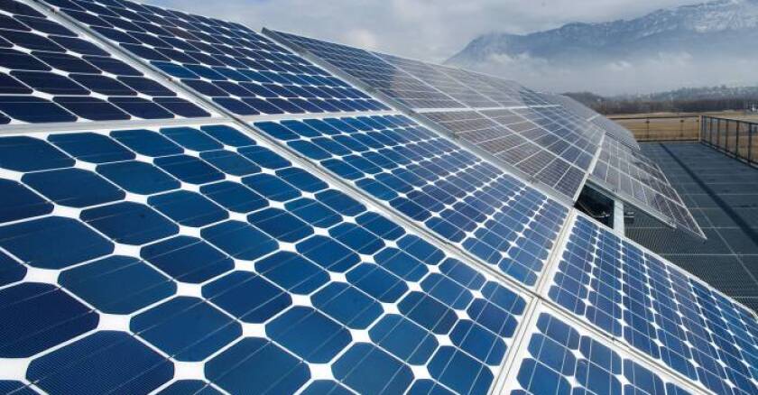découvrez notre prêt solaire conçu pour vous aider à financer vos projets d'énergie renouvelable. profitez de taux compétitifs et d'une solution adaptée à vos besoins pour adopter l'énergie solaire au québec.