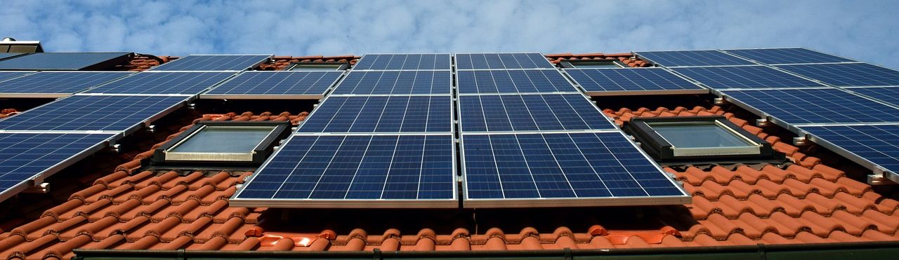 découvrez les primes pour l'installation de panneaux solaires en france. bénéficiez d'aides financières et réduisez votre facture énergétique tout en contribuant à la transition écologique.
