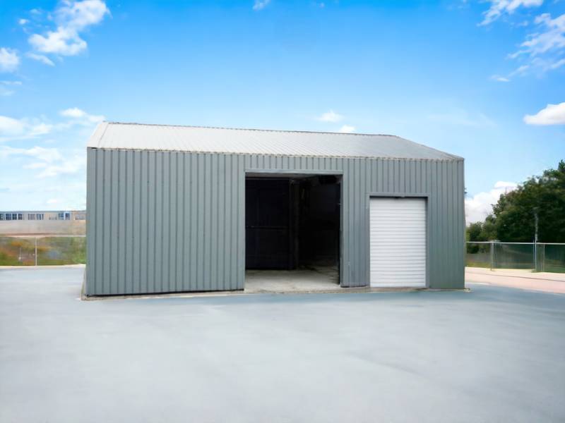 découvrez les prix des hangars dans notre guide complet. comparez les options, trouvez des conseils d'achat et des informations sur les différents types de hangars disponibles pour répondre à vos besoins de stockage.