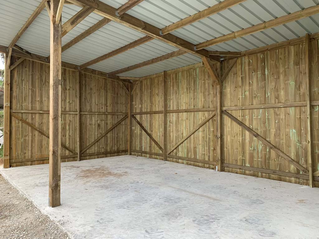 découvrez les prix des hangars en bois de 300m2. idéaux pour le rangement, l'agriculture ou les projets divers, nos hangars offrent une solution robuste et esthétique. obtenez des conseils sur le choix et l'installation pour maximiser votre investissement.