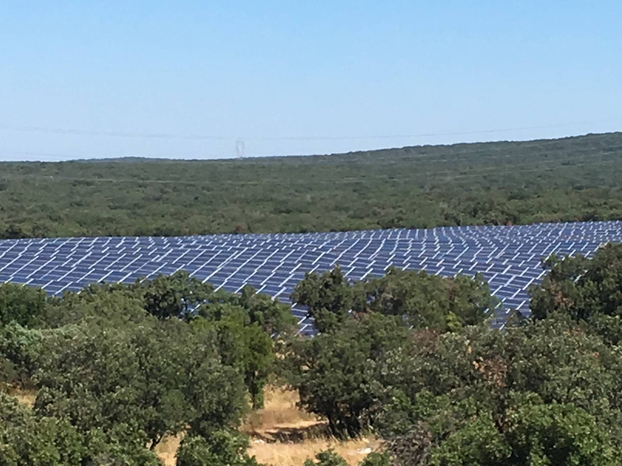 découvrez les prix de location de panneaux photovoltaïques et les options disponibles pour tirer parti de l'énergie solaire tout en maîtrisant vos coûts. comparez les offres et choisissez la solution qui correspond le mieux à vos besoins.