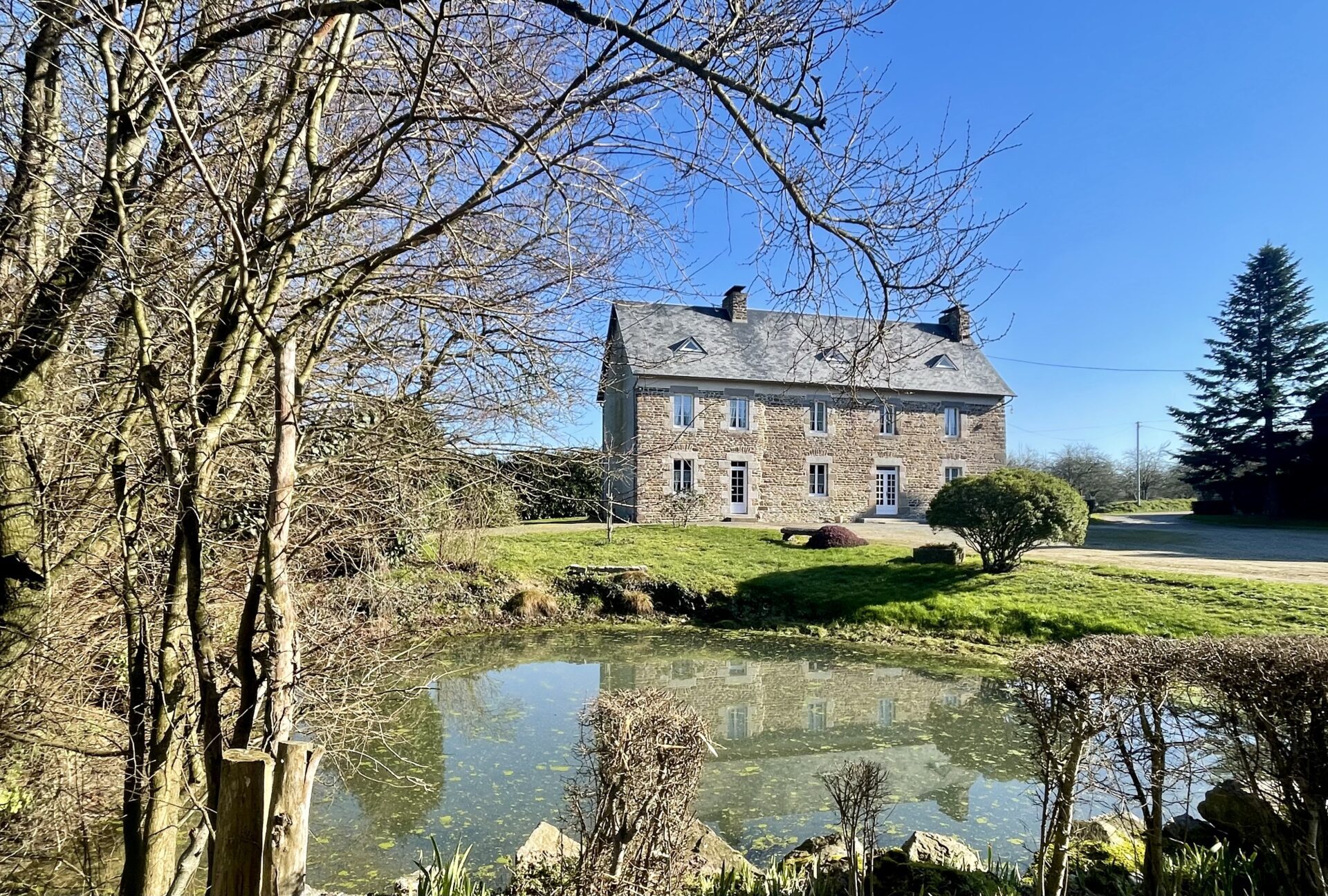 découvrez les prix de location des terres agricoles en normandie. comparez les offres, analysez les tendances du marché et trouvez la meilleure option pour vos projets agricoles dans cette région fertile.