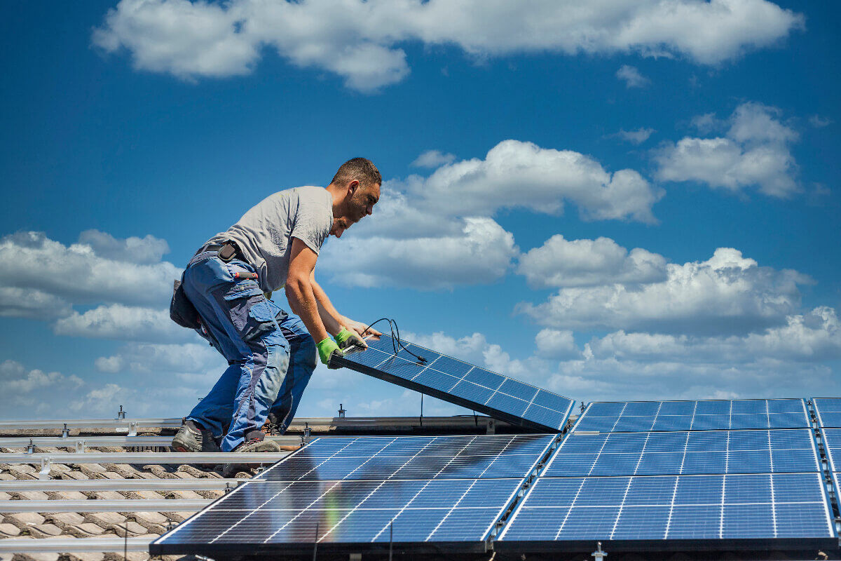 découvrez les prix des panneaux solaires pour optimiser votre investissement dans l'énergie renouvelable. comparez les tarifs, les modèles et les avantages des panneaux photovoltaïques pour faire le meilleur choix pour votre maison ou votre entreprise.