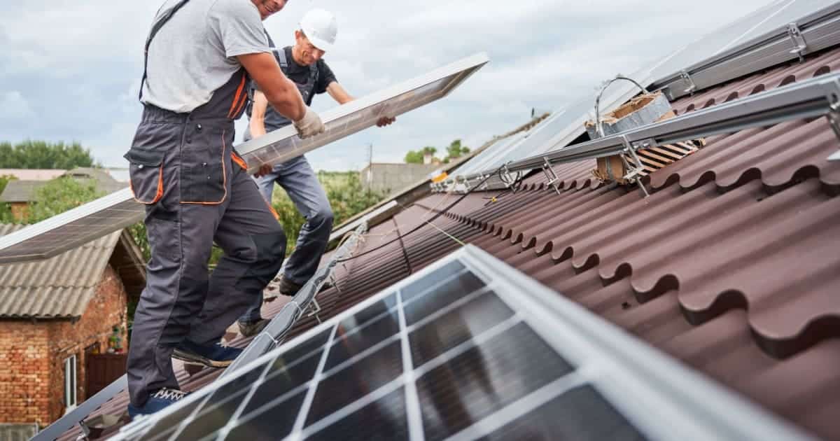découvrez les prix des panneaux solaires au mètre carré et optimisez votre investissement énergétique. comparez les coûts, les marques et les bénéfices pour un choix éclairé vers des solutions d'énergie renouvelable.