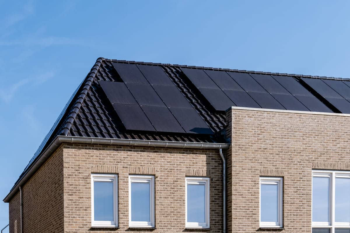 découvrez les prix des panneaux photovoltaïques au mètre carré, ainsi que des conseils pour optimiser votre investissement énergétique. profitez de l'énergie solaire et réduisez vos factures d'électricité grâce à nos analyses détaillées.