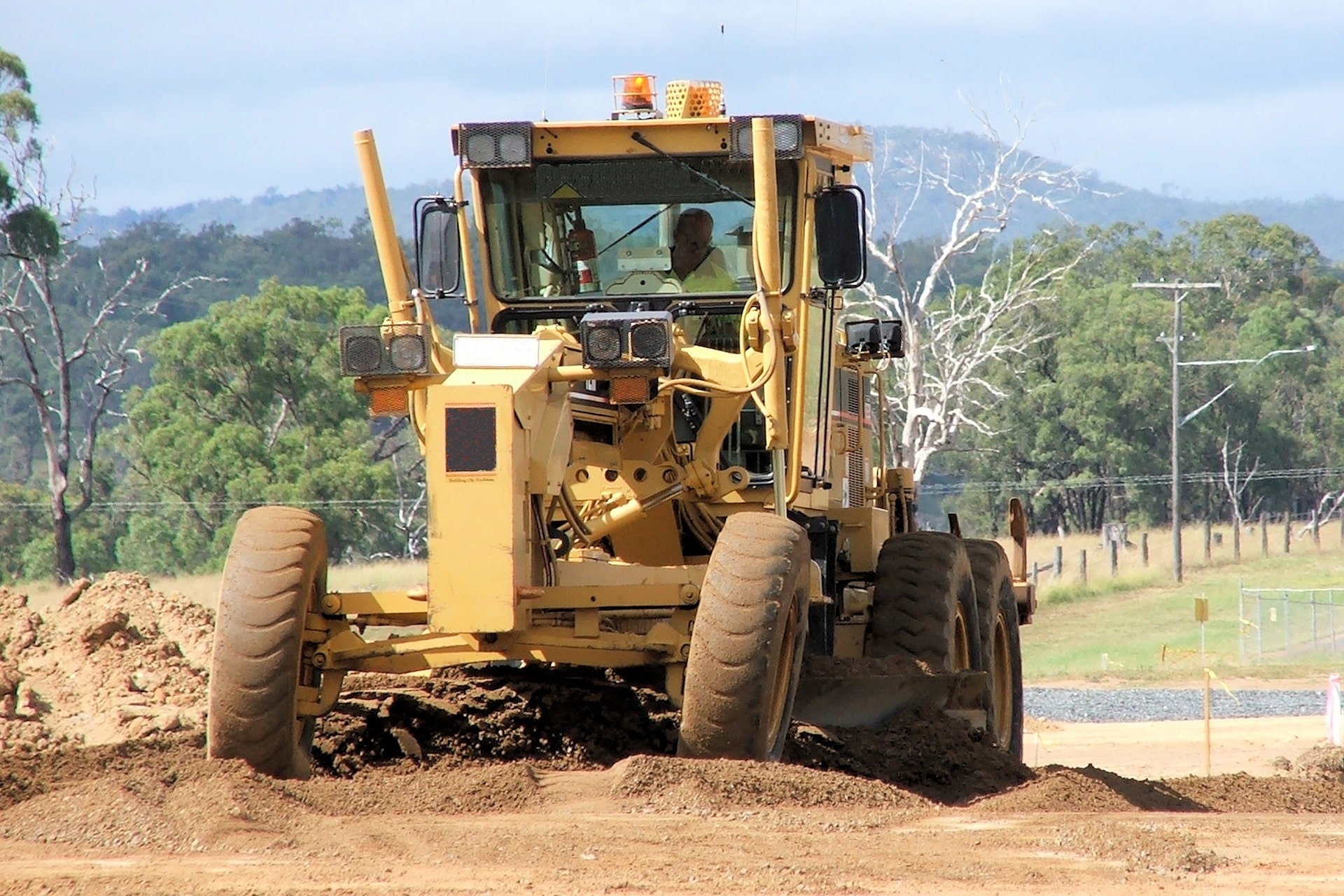 découvrez nos tarifs compétitifs pour le terrassement agricole. obtenez des services de qualité adaptés à vos besoins, de l'estimation des coûts à la réalisation des travaux. contactez-nous pour un devis personnalisé et démarrez votre projet en toute sérénité.