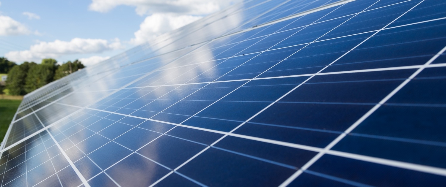découvrez l'énergie solaire, une source d'énergie renouvelable et durable qui transforme la lumière du soleil en électricité. explorez ses avantages, ses applications et comment elle contribue à un avenir plus écologique et responsable.