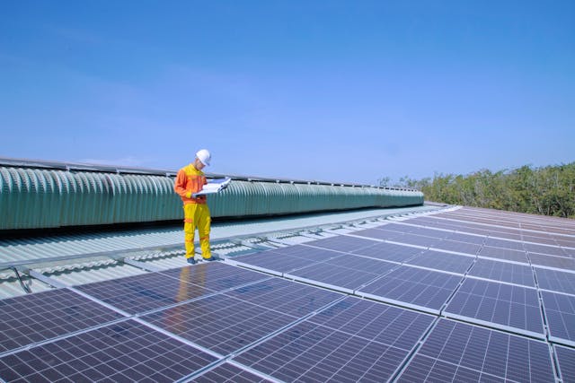 découvrez tout sur la puissance en m² des panneaux solaires : comment évaluer leur efficacité, optimiser votre installation et les avantages d'une énergie renouvelable pour votre maison.