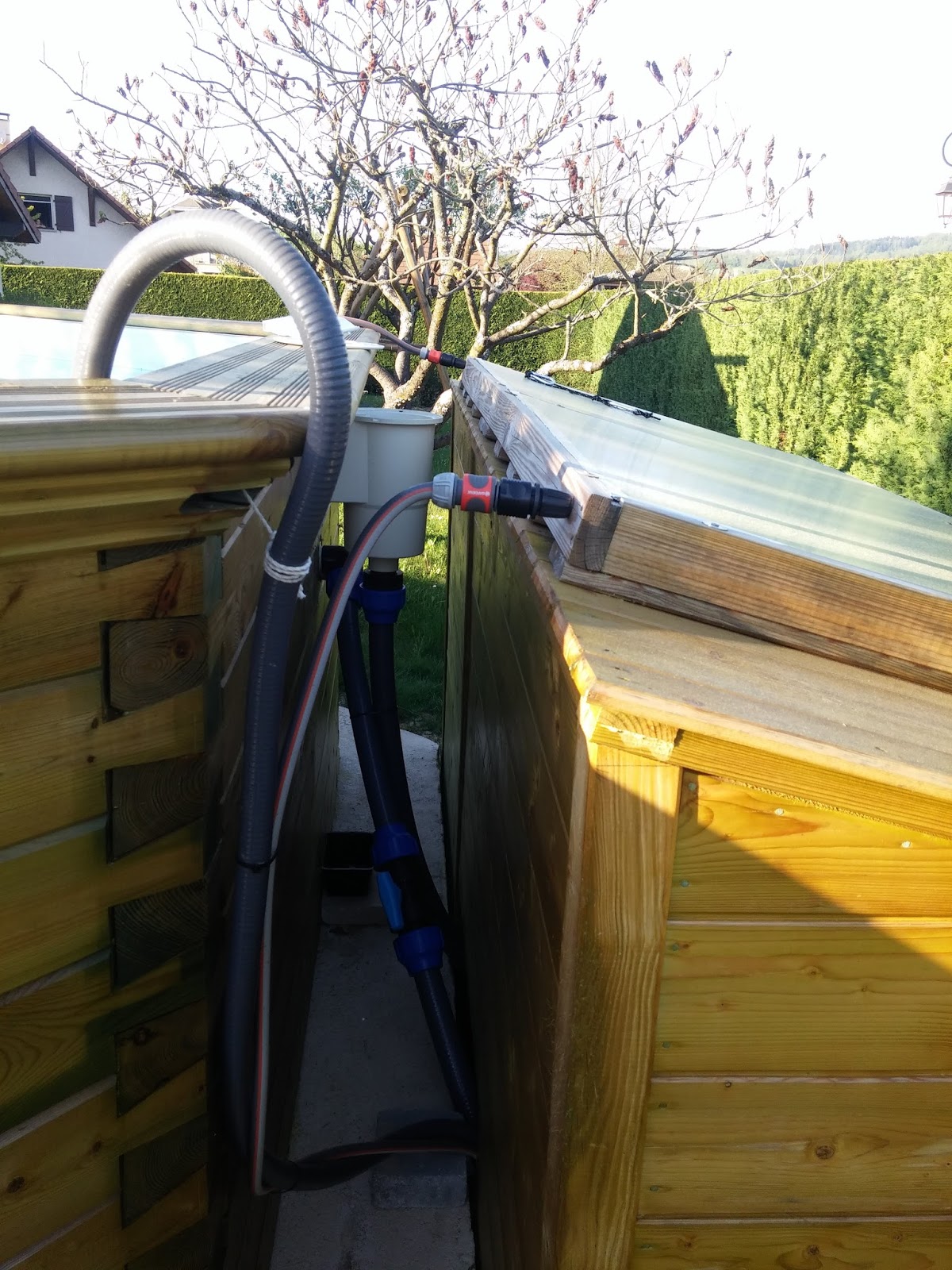 découvrez nos solutions de raccordement pour le chauffage solaire de votre piscine. profitez d'une eau chaude tout en préservant l'environnement grâce à des installations efficaces et durables. transformez votre expérience de baignade dès maintenant!