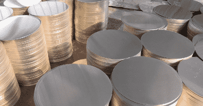 découvrez l'importance du recyclage de l'aluminium, un matériau recyclable à l'infini. apprenez comment ce processus contribue à la protection de l'environnement, réduit les déchets et conserve les ressources naturelles. engagez-vous pour un avenir durable en comprenant les étapes du recyclage de l'aluminium.