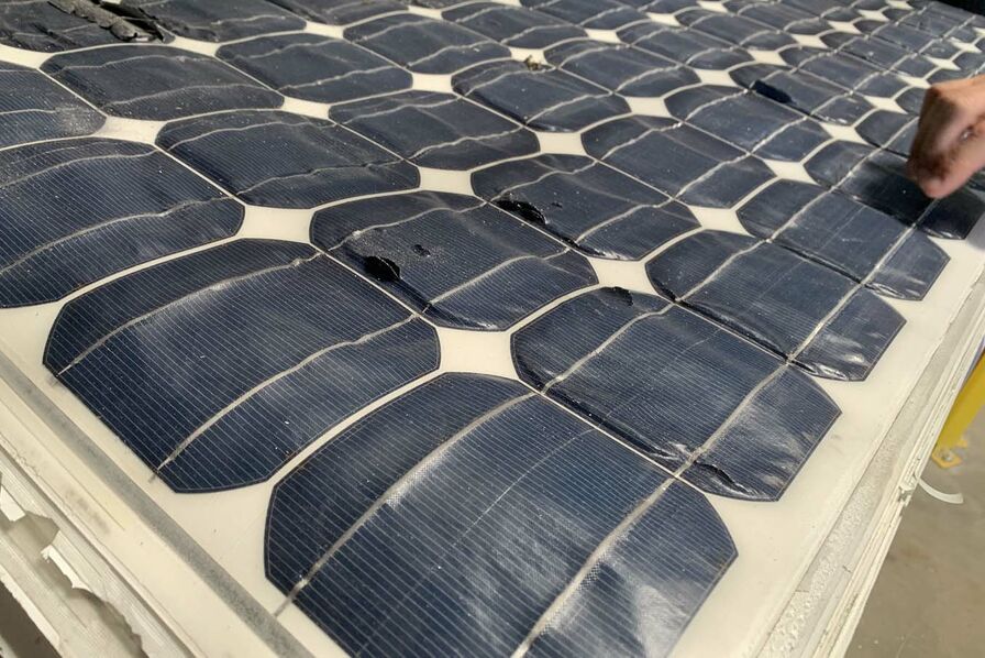 découvrez l'importance du recyclage des panneaux solaires pour préserver l'environnement et maximiser l'utilisation des ressources. apprenez comment ces équipements énergétiques en fin de vie peuvent être valorisés et transformés en nouvelles matières premières.