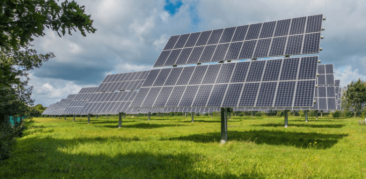 découvrez les dernières réglementations concernant l'installation de panneaux solaires au sol. informez-vous sur les normes, les permis requis et les conditions d'éligibilité pour profiter des avantages de l'énergie solaire tout en respectant les lois en vigueur.