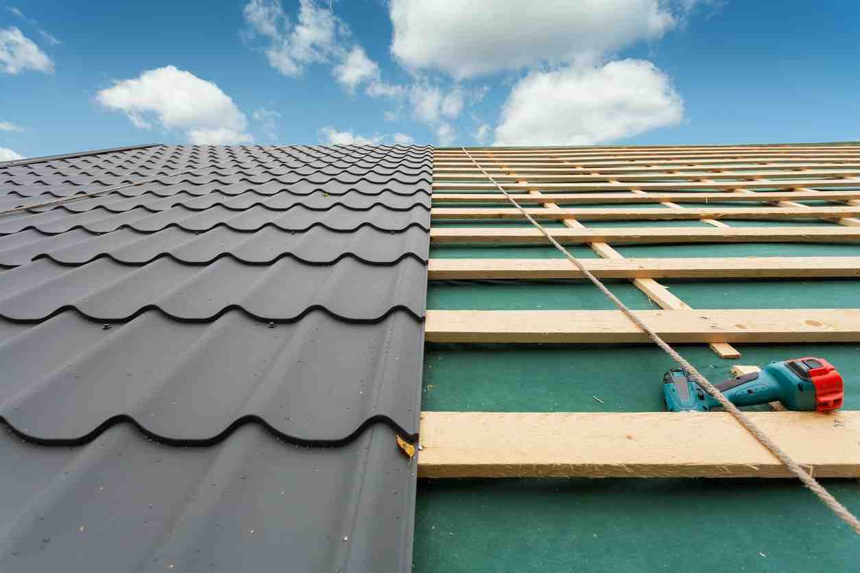 découvrez nos services de rénovation de toiture pour redonner vie et protection à votre maison. bénéficiez d'une expertise professionnelle et d'une qualité de travail inégalée. transformez votre toit en un élément clé de l'esthétique et de la sécurité de votre habitat.
