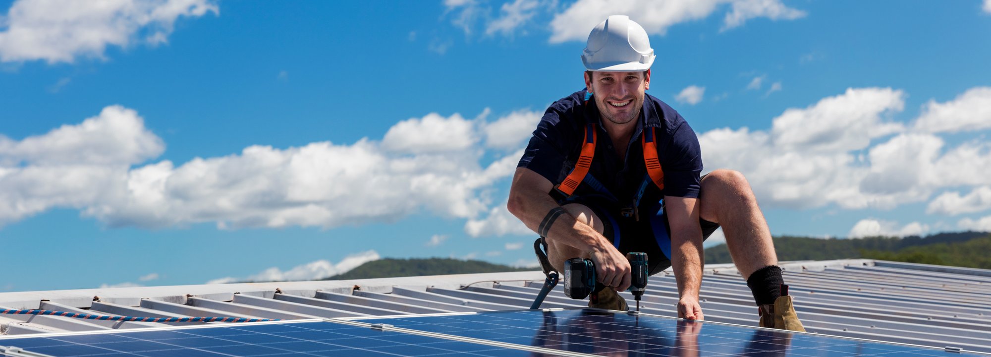 découvrez nos services de réparation photovoltaïque pour maintenir l'efficacité de vos panneaux solaires. bénéficiez d'une expertise professionnelle et de solutions adaptées pour optimiser votre production d'énergie solaire.
