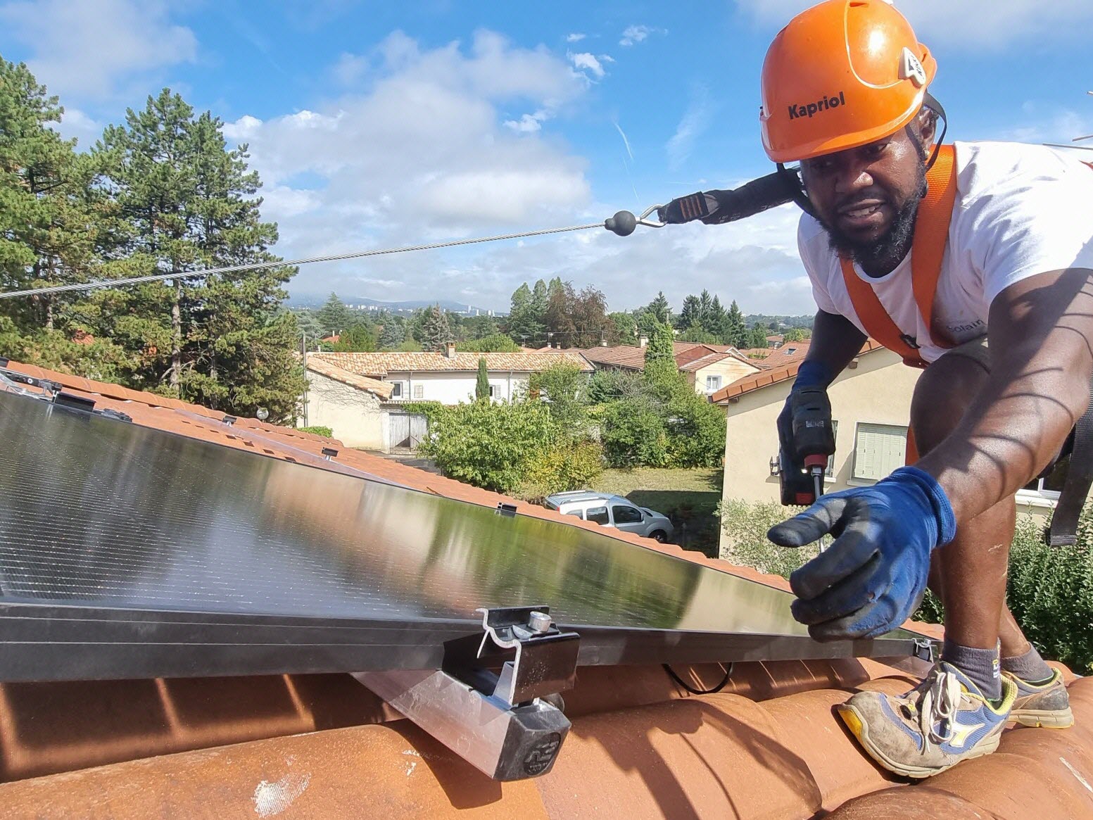 découvrez rhône solaire, votre expert en solutions énergétiques durables dans la région rhône-alpes. profitez de l'énergie solaire pour réduire vos factures et préserver l'environnement grâce à nos installations photovoltaïques sur mesure.