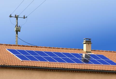 découvrez les avantages d'une énergie solaire économique : réduisez vos factures d'électricité tout en contribuant à la protection de l'environnement. apprenez comment investir dans des solutions solaires rentables pour votre maison ou votre entreprise.