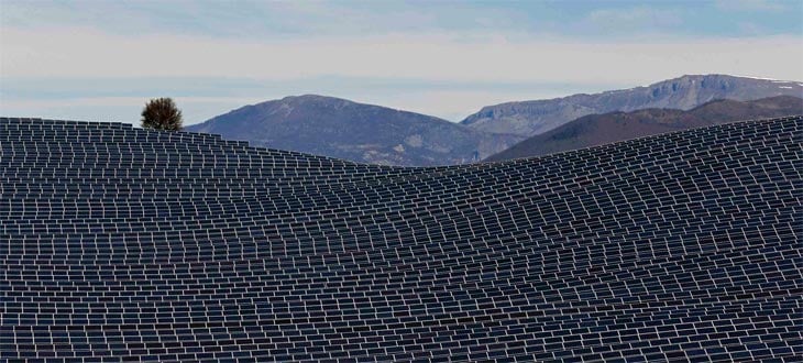 découvrez les avantages de l'énergie solaire en france : installations, aides financières et innovations technologiques pour un avenir durable. optez pour l'électricité verte et réduisez votre empreinte carbone grâce aux solutions solaires adaptées à tous.