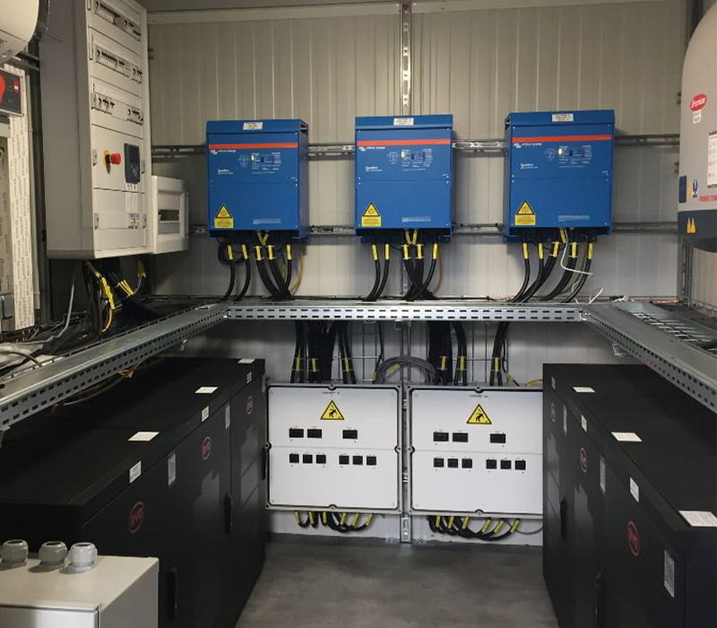découvrez les solutions innovantes de stockage d'énergie qui optimisent la gestion de vos ressources et favorisent une transition énergétique durable. informez-vous sur les technologies avancées, les avantages écologiques et économiques, ainsi que les applications pratiques pour un avenir énergétique responsable.