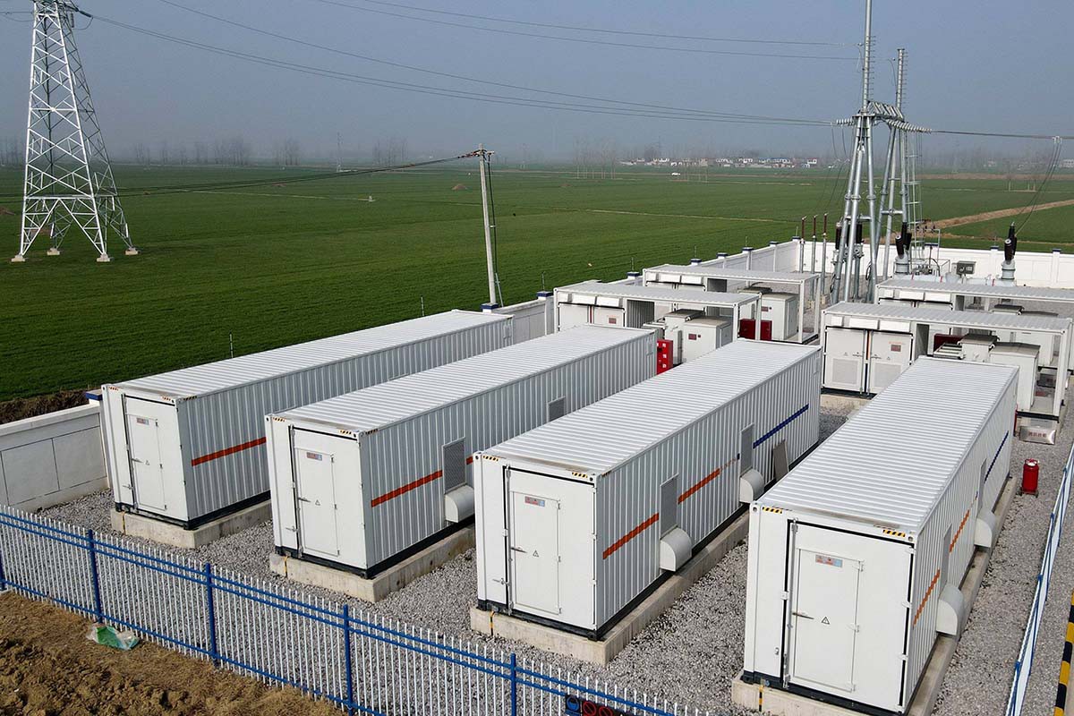 découvrez les solutions innovantes de stockage électrique pour optimiser votre consommation d'énergie. apprenez-en davantage sur les technologies de batteries, les systèmes de gestion de l'énergie et les avantages d'un stockage efficace pour un avenir durable.