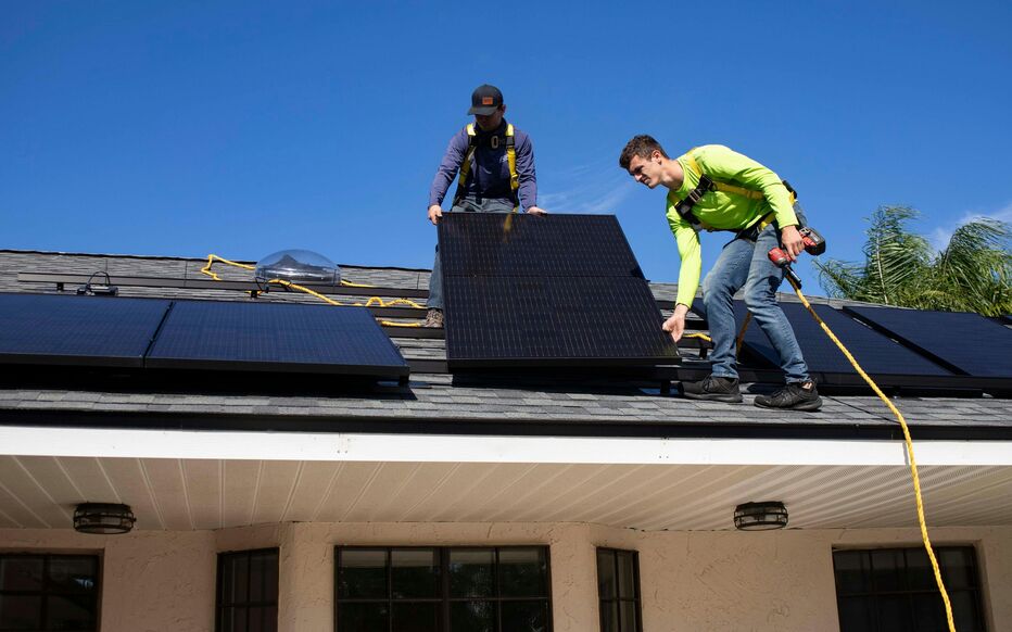 découvrez les subventions disponibles pour l'installation de panneaux solaires en france. maximisez votre investissement tout en contribuant à la transition énergétique grâce à des aides financières adaptées à vos besoins.