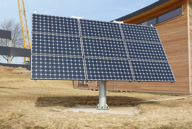 découvrez les suiveurs solaires, des systèmes innovants qui optimisent la capture de l'énergie solaire en ajustant l'orientation des panneaux solaires tout au long de la journée. maximisez votre production d'énergie et réduisez votre empreinte carbone grâce à cette technologie efficace.
