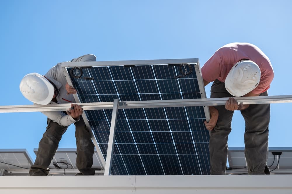 découvrez notre gamme de supports pour panneaux solaires, conçus pour optimiser l'installation et la performance de votre système photovoltaïque. robustes et faciles à installer, nos solutions garantissent une orientation idéale pour maximiser la production d'énergie solaire.