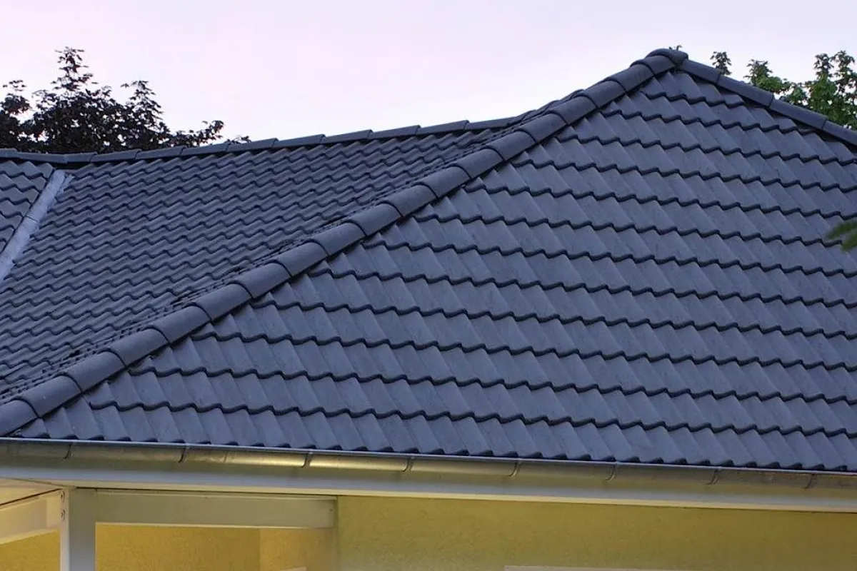 découvrez tout sur la surface des toitures : types, matériaux, avantages et astuces pour le choix de votre toiture idéale. optimisez l'étanchéité et l'isolation de votre maison avec nos conseils d'experts.
